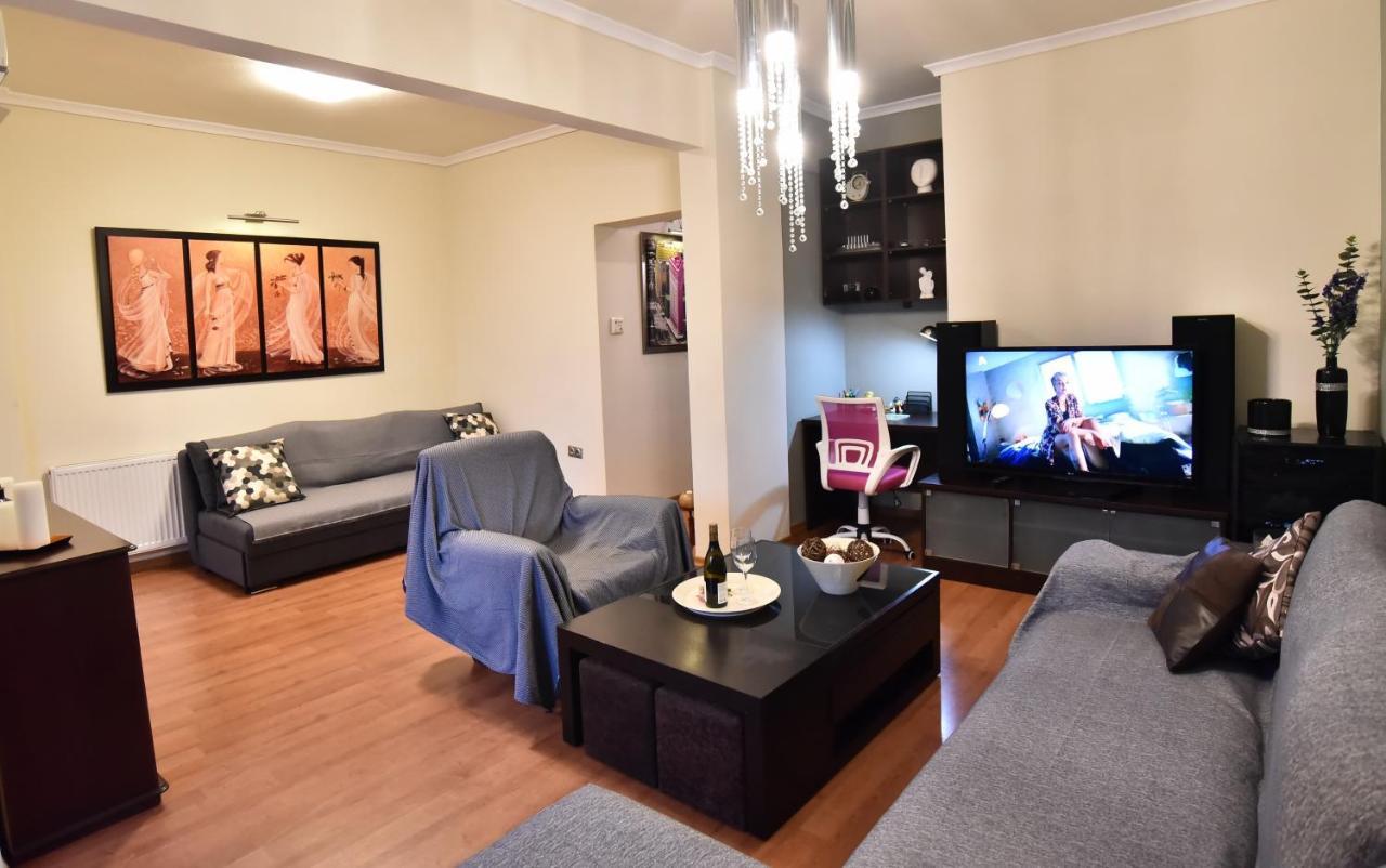 Holiday Blue Apartment ปาเลออน ซิฟลิคิออน ภายนอก รูปภาพ